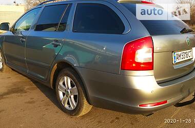 Універсал Skoda Octavia 2012 в 