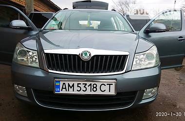 Універсал Skoda Octavia 2012 в 