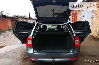 Універсал Skoda Octavia 2012 в 