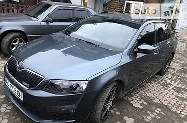 Универсал Skoda Octavia 2015 в Ужгороде