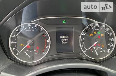 Універсал Skoda Octavia 2010 в 