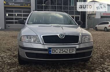 Універсал Skoda Octavia 2011 в 