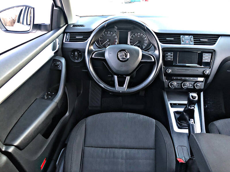 Універсал Skoda Octavia 2015 в Береговому