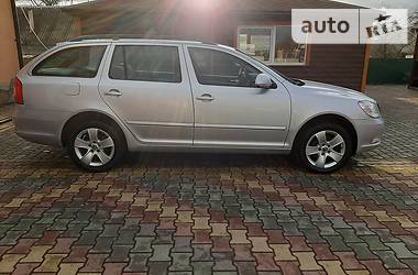 Универсал Skoda Octavia 2011 в Самборе