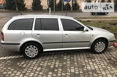 Універсал Skoda Octavia 2001 в 