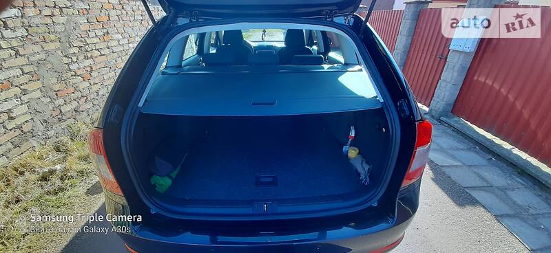 Універсал Skoda Octavia 2010 в Володимирі