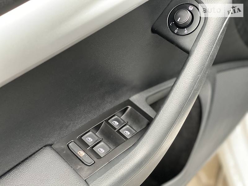 Універсал Skoda Octavia 2015 в Рівному