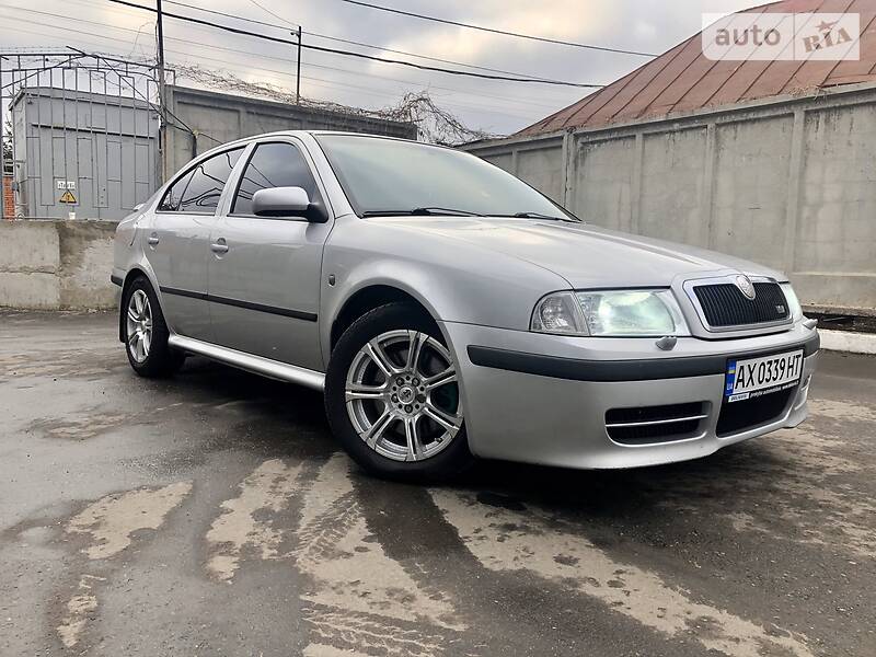 Ліфтбек Skoda Octavia 2001 в Харкові