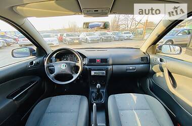 Універсал Skoda Octavia 2003 в 