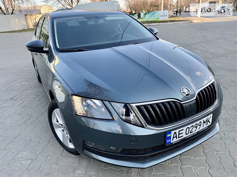 Хетчбек Skoda Octavia 2017 в Дніпрі