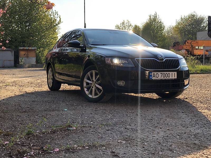 Хэтчбек Skoda Octavia 2013 в Ужгороде