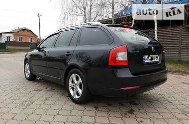 Універсал Skoda Octavia 2012 в 