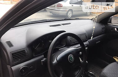 Седан Skoda Octavia 2006 в 