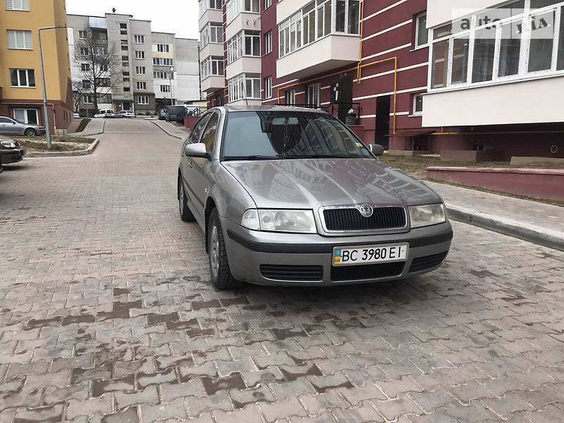 Седан Skoda Octavia 2006 в 