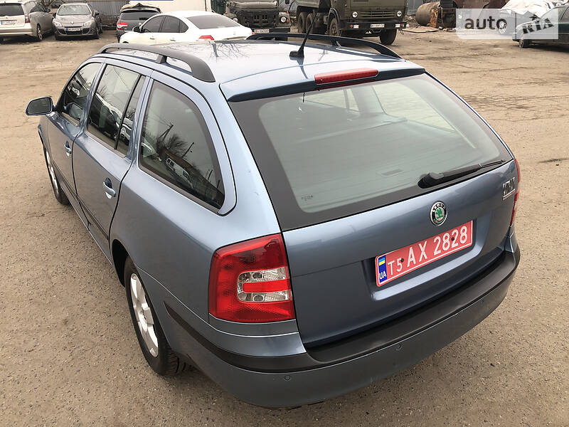 Универсал Skoda Octavia 2008 в Полтаве