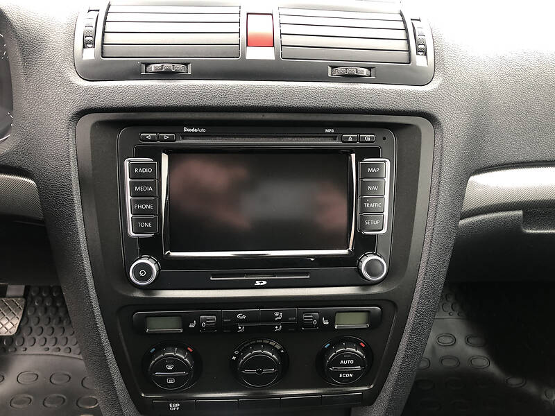 Универсал Skoda Octavia 2008 в Полтаве