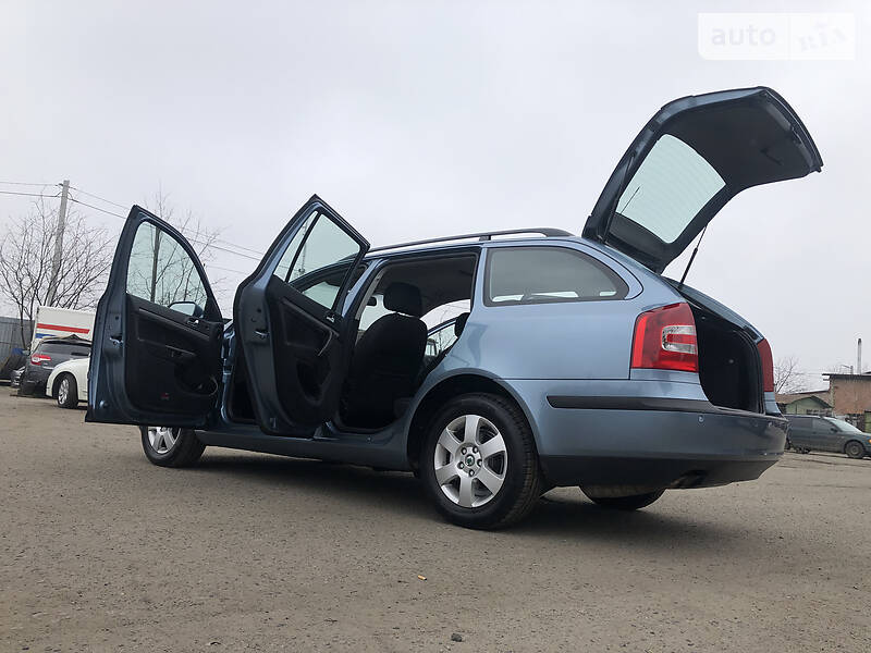 Универсал Skoda Octavia 2008 в Полтаве