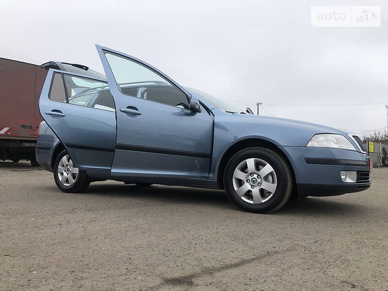 Универсал Skoda Octavia 2008 в Полтаве