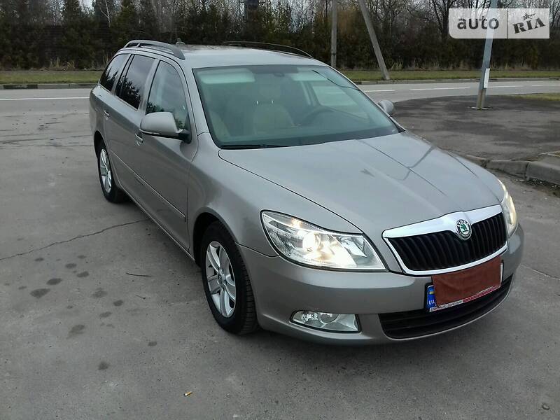 Універсал Skoda Octavia 2010 в Львові фото 5 Універсал Skoda Octavia 2010 в Львові