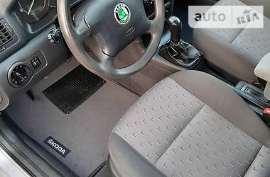 Універсал Skoda Octavia 2002 в 