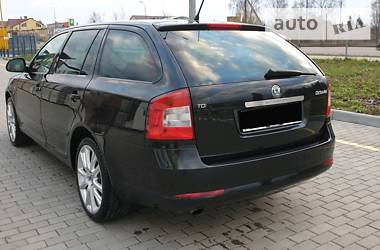Універсал Skoda Octavia 2010 в 