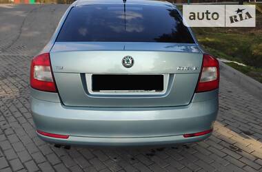 Седан Skoda Octavia 2010 в 