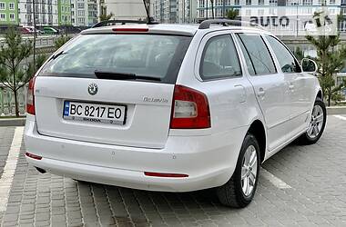 Універсал Skoda Octavia 2011 в 