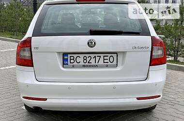 Універсал Skoda Octavia 2011 в 