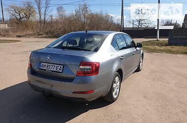 Хетчбек Skoda Octavia 2013 в 