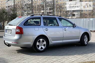 Універсал Skoda Octavia 2010 в 