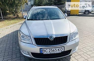 Універсал Skoda Octavia 2010 в 