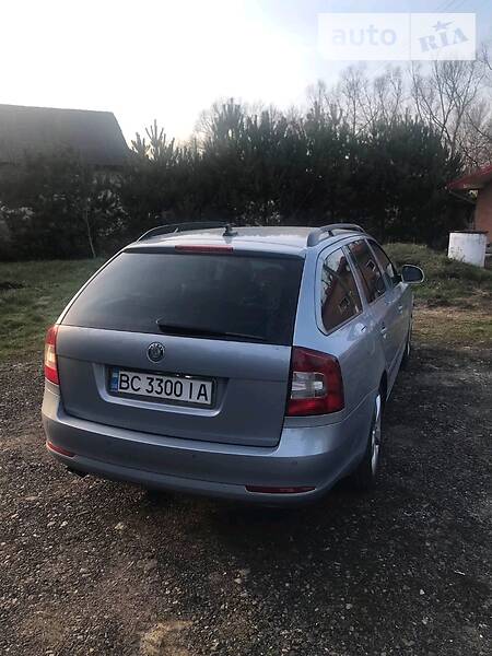 Універсал Skoda Octavia 2010 в Мостиській