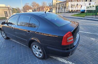 Хетчбек Skoda Octavia 2006 в 