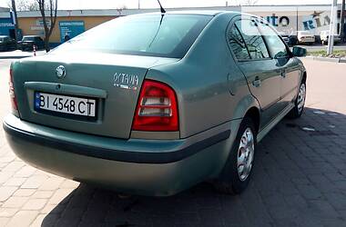 Хетчбек Skoda Octavia 2001 в 