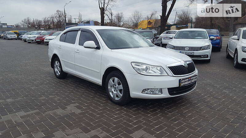 Седан Skoda Octavia 2012 в Кривому Розі