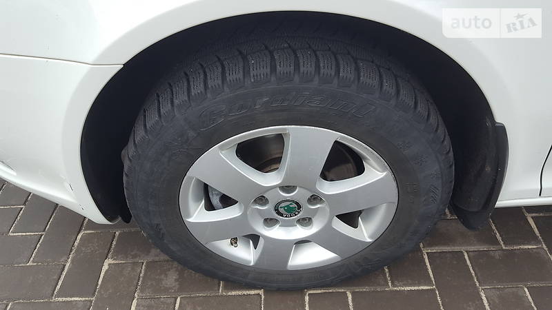 Седан Skoda Octavia 2012 в Кривому Розі