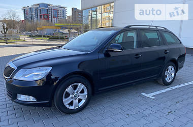 Універсал Skoda Octavia 2010 в 