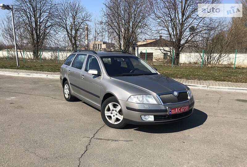 Універсал Skoda Octavia 2008 в Володимирі