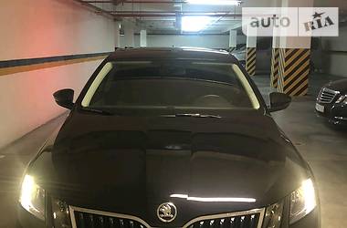 Седан Skoda Octavia 2019 в 
