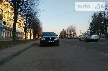Універсал Skoda Octavia 2012 в 