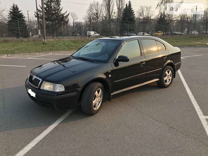 Седан Skoda Octavia 2004 в Житомирі