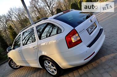 Універсал Skoda Octavia 2013 в 