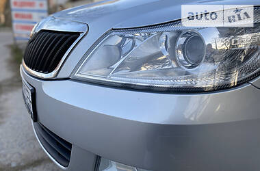 Універсал Skoda Octavia 2011 в 