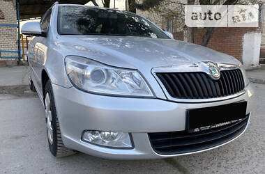 Універсал Skoda Octavia 2011 в 