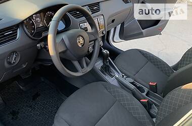 Седан Skoda Octavia 2017 в 