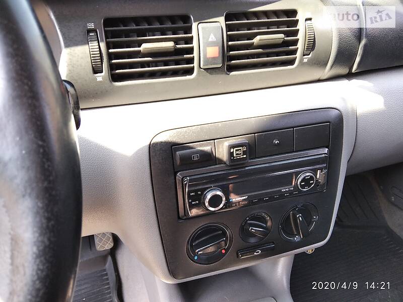 Хетчбек Skoda Octavia 2002 в Луцьку