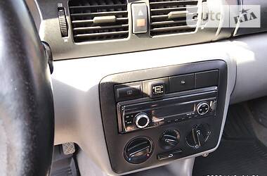 Хетчбек Skoda Octavia 2002 в 