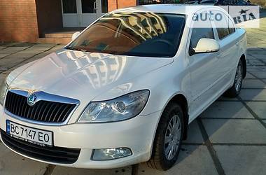 Хетчбек Skoda Octavia 2012 в 