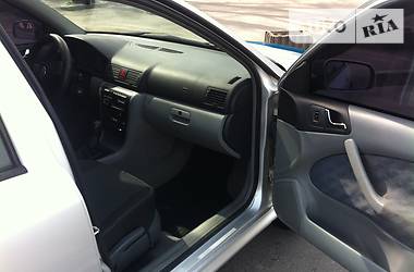 Седан Skoda Octavia 1999 в 