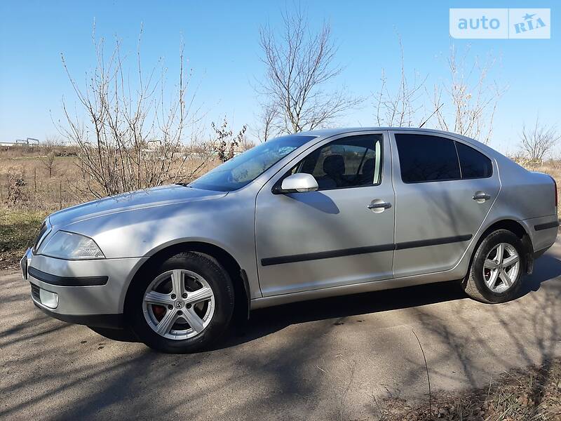 Седан Skoda Octavia 2006 в Білій Церкві